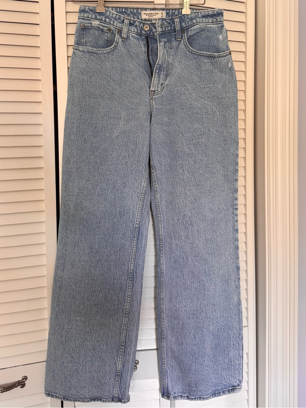 Abercrombie & Fitch Wide-Leg Jeans